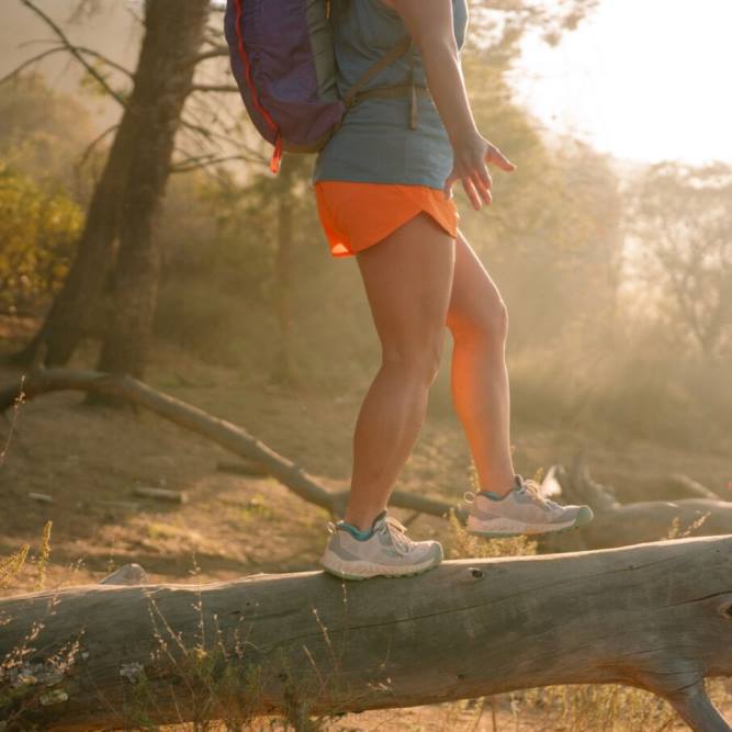 R0Z4394 Nxis-Geschwindigkeit Keen Dampfporzellan