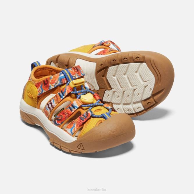 R0Z4408 kleiner Newport x Outdoor-Afro Keen Orangenschale-gelb