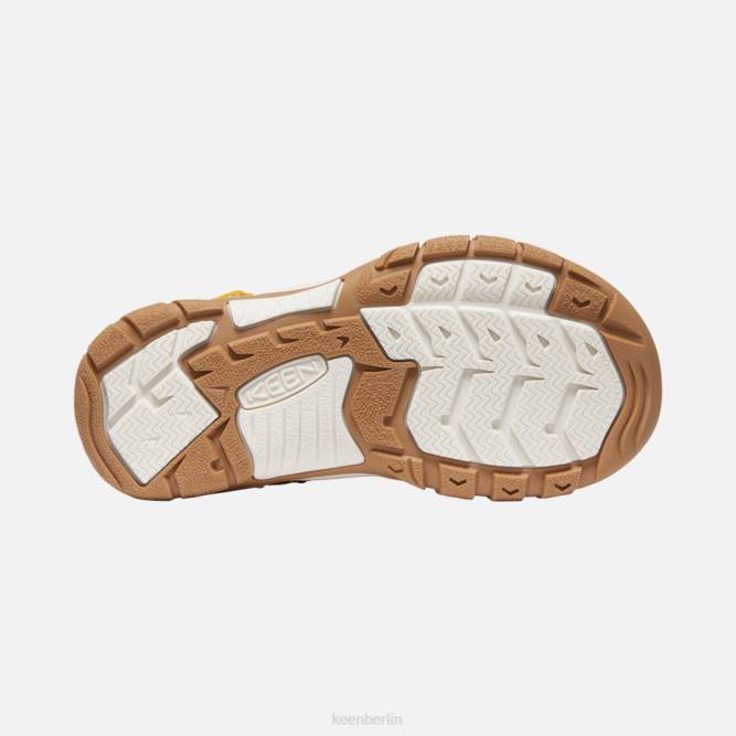 R0Z4409 Big \Newport x Outdoor Afro Keen Orangenschale-gelb