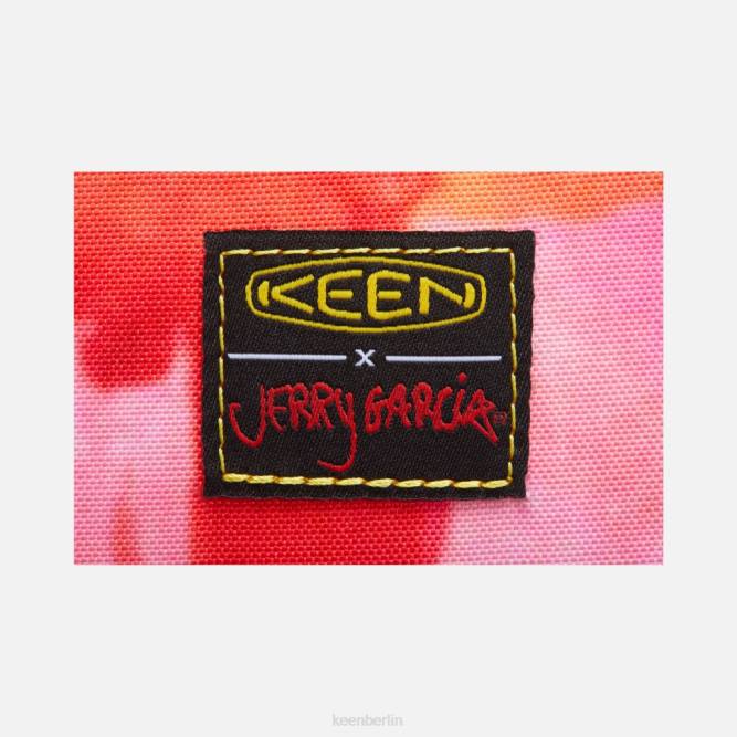 R0Z4446 x Garcia Rucksack Keen New York bei Nacht